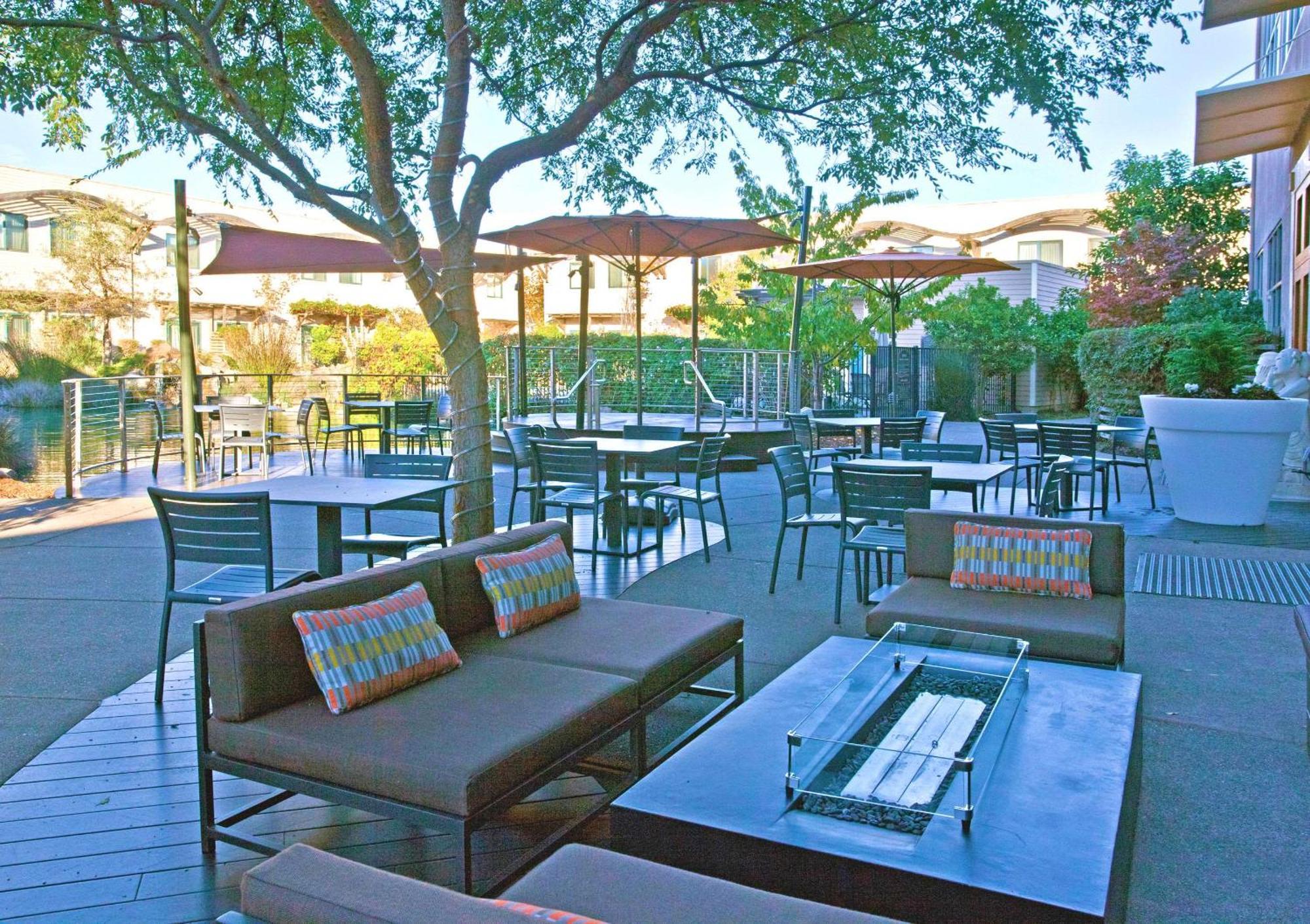 Doubletree By Hilton Napa Valley - American Canyon Exterior foto